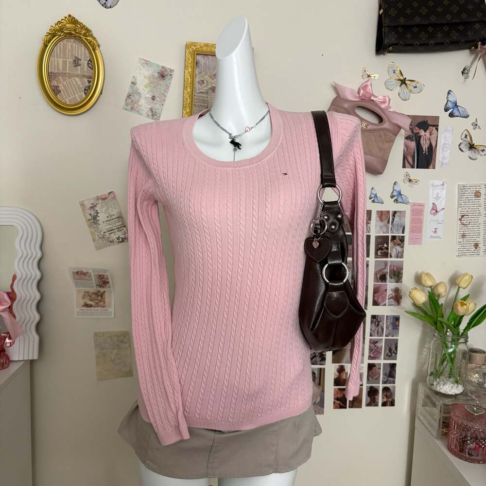 Tommy Hilfiger Women's Pink Cable Knit Crew Neck Long Sleeve Sweater